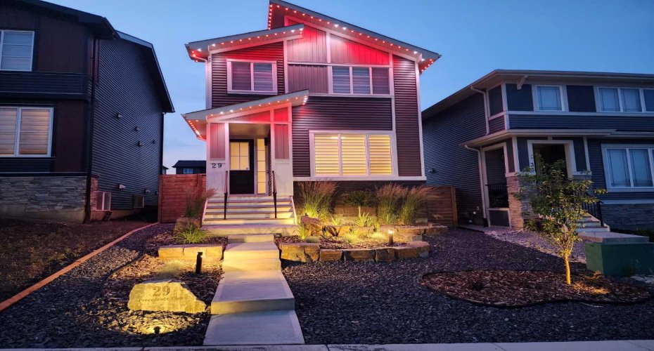 Fantastic curb appeal with 'Gemstone' style lighting!