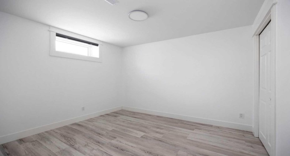 218 Maclaren Crescent, Fort McMurray, Alberta T9K 1J8, 4 Bedrooms Bedrooms, ,2 BathroomsBathrooms,Residential,For Sale,Maclaren,A2292549