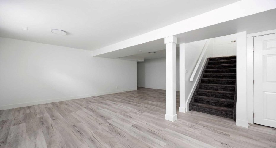 218 Maclaren Crescent, Fort McMurray, Alberta T9K 1J8, 4 Bedrooms Bedrooms, ,2 BathroomsBathrooms,Residential,For Sale,Maclaren,A2292549