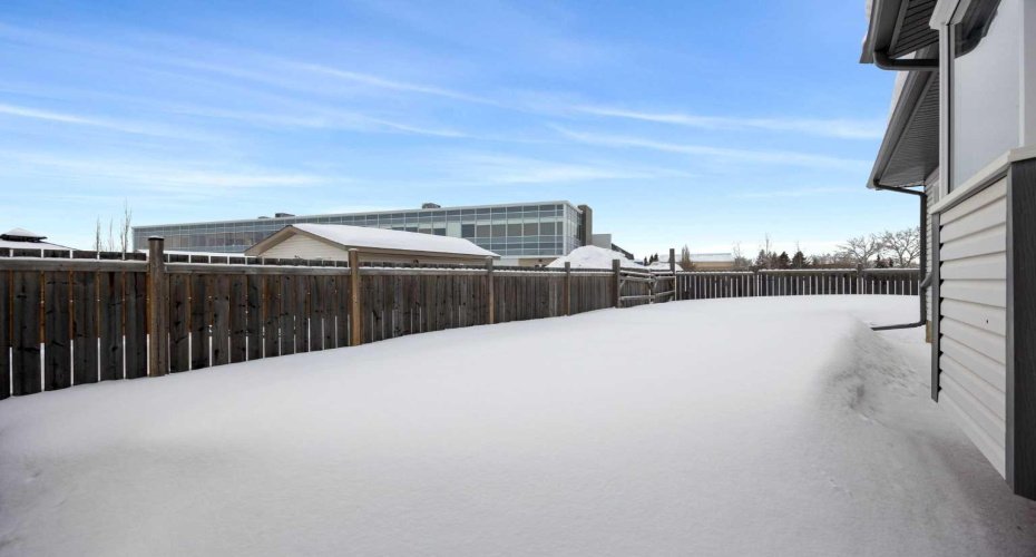 218 Maclaren Crescent, Fort McMurray, Alberta T9K 1J8, 4 Bedrooms Bedrooms, ,2 BathroomsBathrooms,Residential,For Sale,Maclaren,A2292549