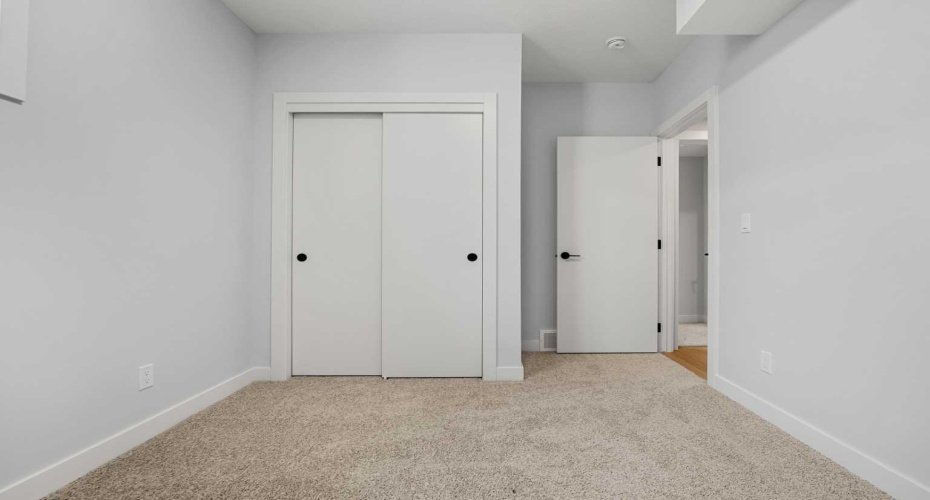 540 BELMONT Place, Calgary, Alberta T2X 6C8, 5 Bedrooms Bedrooms, ,4 BathroomsBathrooms,Residential,For Sale,BELMONT,A2292566