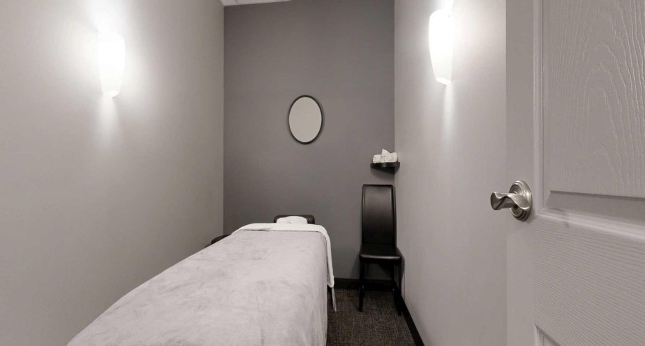 3751 Mayor Magrath Drive, Lethbridge, Alberta T1K 8A8, ,Commercial,For Sale,Mayor Magrath,A2292606