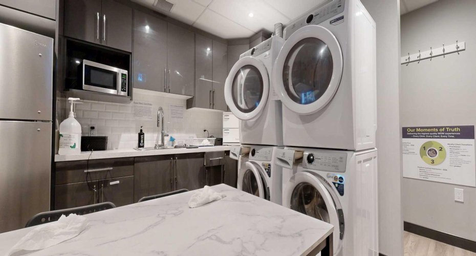 3751 Mayor Magrath Drive, Lethbridge, Alberta T1K 8A8, ,Commercial,For Sale,Mayor Magrath,A2292606