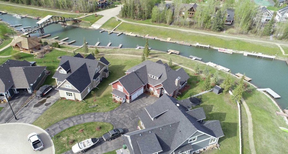 559 Summer Crescent, Rural Ponoka County, Alberta T0C 2J0, 4 Bedrooms Bedrooms, ,5 BathroomsBathrooms,Residential,For Sale,Summer Crescent,A2292612