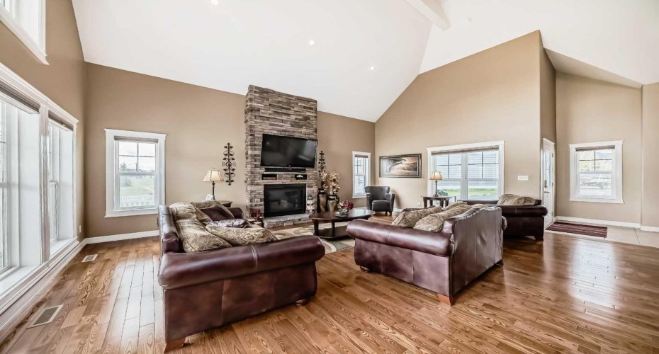 559 Summer Crescent, Rural Ponoka County, Alberta T0C 2J0, 4 Bedrooms Bedrooms, ,5 BathroomsBathrooms,Residential,For Sale,Summer Crescent,A2292612