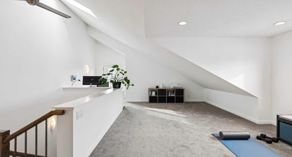 3rd level loft/flex space