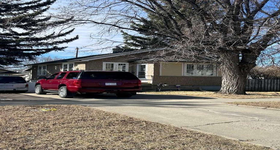 5108 57 Street, Taber, Alberta T1G 1M7, 2 Bedrooms Bedrooms, ,1 BathroomBathrooms,Residential,For Sale,57,A2292644