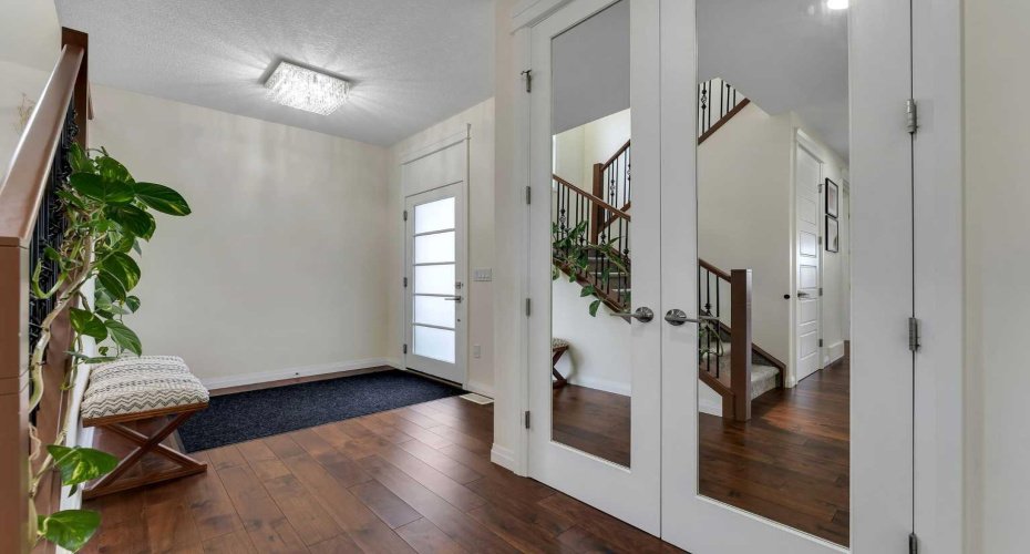 838 Edgefield Street, Strathmore, Alberta T0J 1Y0, 4 Bedrooms Bedrooms, ,3 BathroomsBathrooms,Residential,For Sale,Edgefield,A2292663