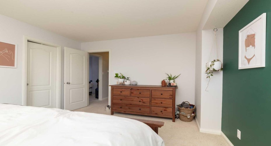 505 Gateway Crescent, Lethbridge, Alberta T1K 4X2, 4 Bedrooms Bedrooms, ,3 BathroomsBathrooms,Residential,For Sale,Gateway,A2292669