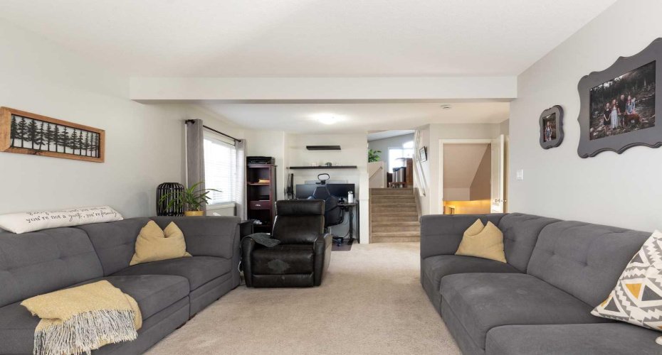 505 Gateway Crescent, Lethbridge, Alberta T1K 4X2, 4 Bedrooms Bedrooms, ,3 BathroomsBathrooms,Residential,For Sale,Gateway,A2292669