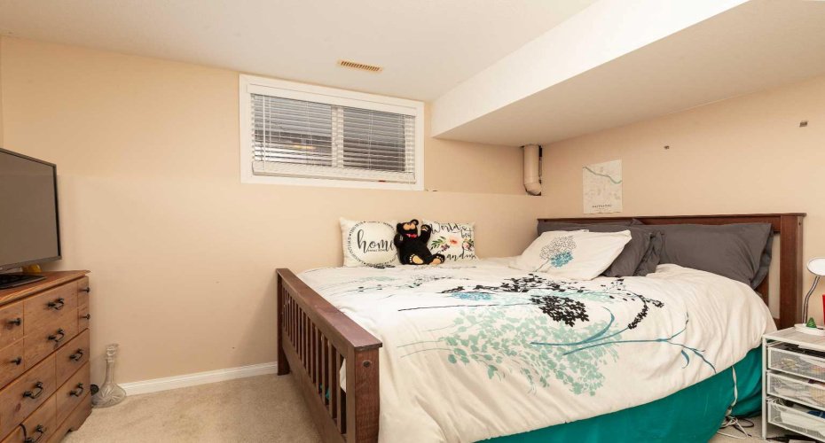 505 Gateway Crescent, Lethbridge, Alberta T1K 4X2, 4 Bedrooms Bedrooms, ,3 BathroomsBathrooms,Residential,For Sale,Gateway,A2292669