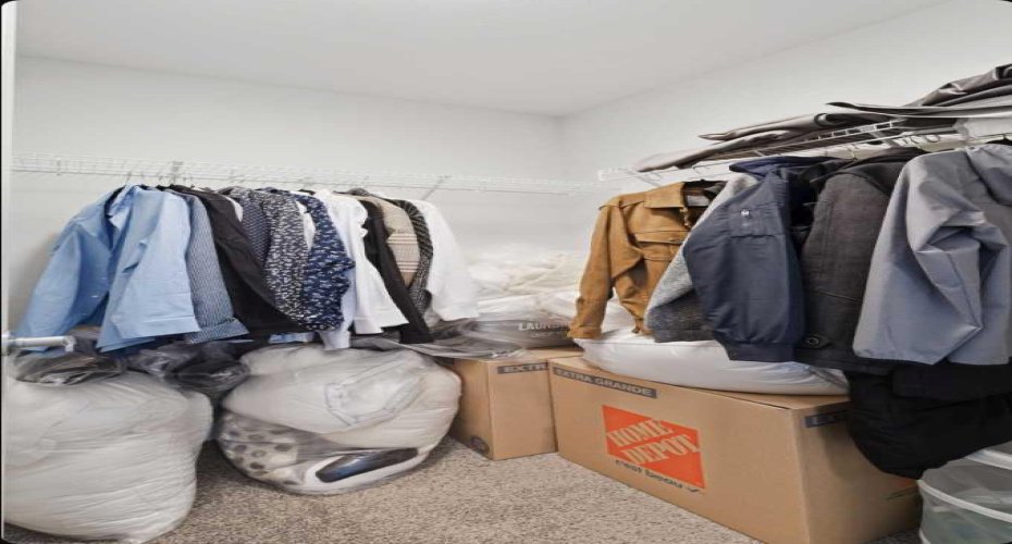 30 Belmont Crescent, Calgary, Alberta T2X 4N5, 4 Bedrooms Bedrooms, ,4 BathroomsBathrooms,Residential,For Sale,Belmont,A2292683