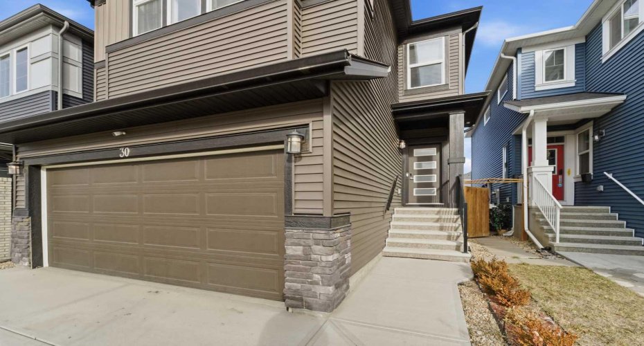 30 Belmont Crescent, Calgary, Alberta T2X 4N5, 4 Bedrooms Bedrooms, ,4 BathroomsBathrooms,Residential,For Sale,Belmont,A2292683