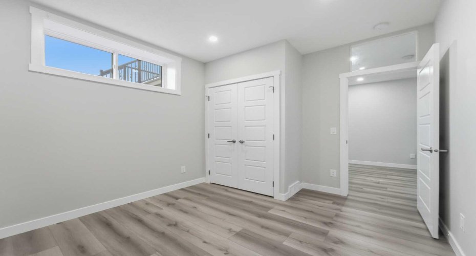 30 Belmont Crescent, Calgary, Alberta T2X 4N5, 4 Bedrooms Bedrooms, ,4 BathroomsBathrooms,Residential,For Sale,Belmont,A2292683