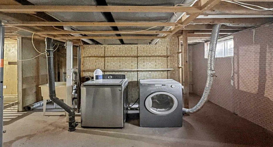 Basement laundry