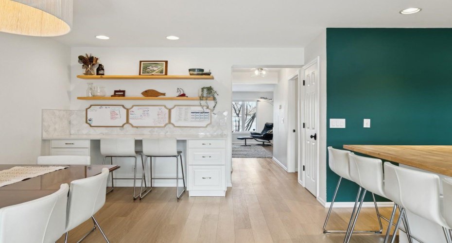 Dining area with built-in desk