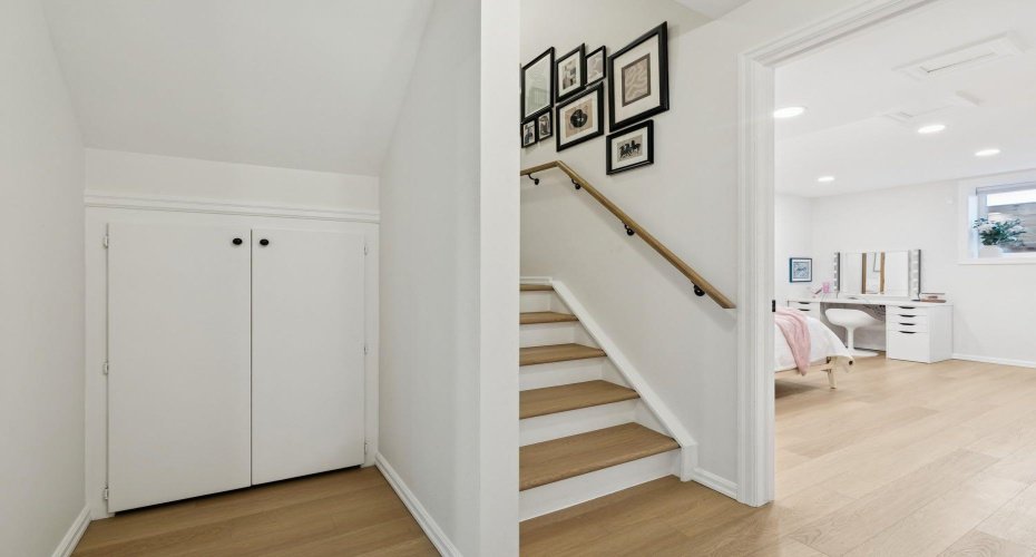 Stairs leading to basement