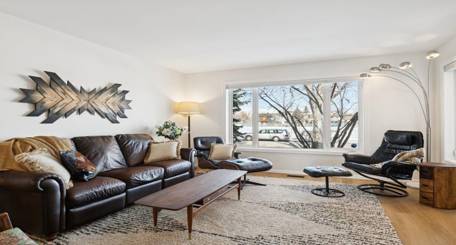 Main floor living room