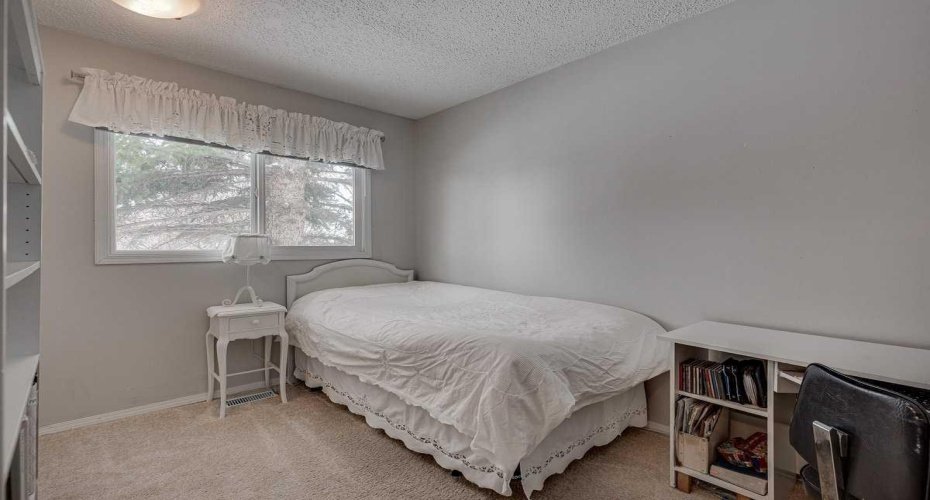 15 Northstar Drive, Lacombe, Alberta T4L 1S1, 4 Bedrooms Bedrooms, ,2 BathroomsBathrooms,Residential,For Sale,Northstar,A2292697