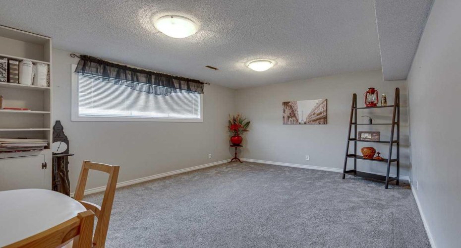 15 Northstar Drive, Lacombe, Alberta T4L 1S1, 4 Bedrooms Bedrooms, ,2 BathroomsBathrooms,Residential,For Sale,Northstar,A2292697