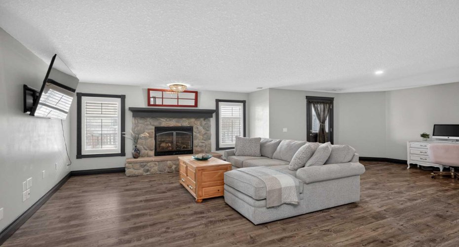 111 Copeland Close, Langdon, Alberta T0J 1X2, 4 Bedrooms Bedrooms, ,3 BathroomsBathrooms,Residential,For Sale,Copeland,A2292698