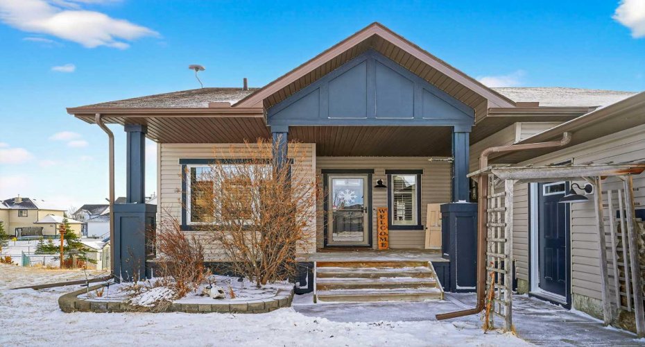 111 Copeland Close, Langdon, Alberta T0J 1X2, 4 Bedrooms Bedrooms, ,3 BathroomsBathrooms,Residential,For Sale,Copeland,A2292698