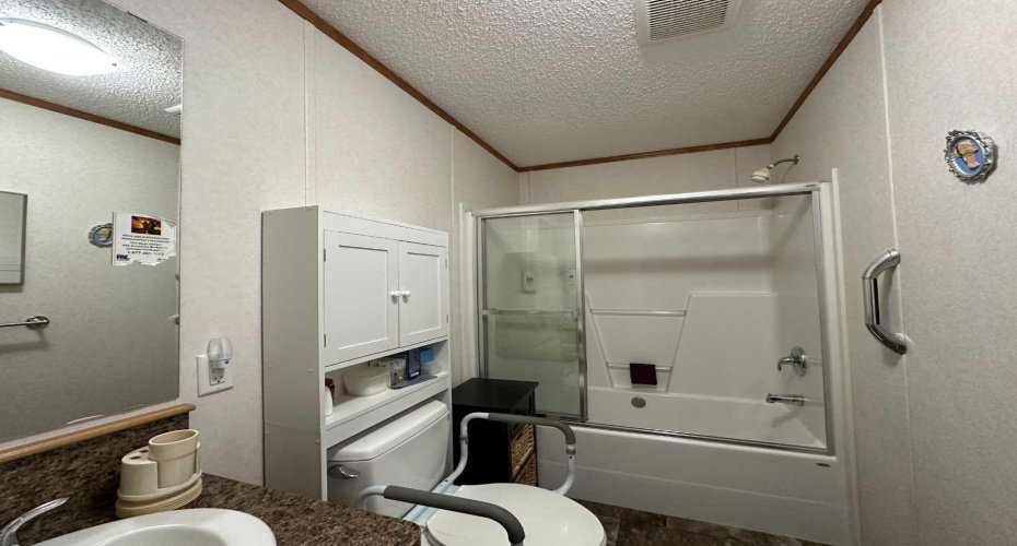 6205 54 Street, Ponoka, Alberta T4J 1M5, 3 Bedrooms Bedrooms, ,2 BathroomsBathrooms,Mobile,For Sale,54,A2292711