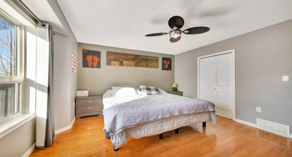 5615 24 Street, Lloydminster, Alberta T9V 2V1, 4 Bedrooms Bedrooms, ,3 BathroomsBathrooms,Residential,For Sale,24,A2292712