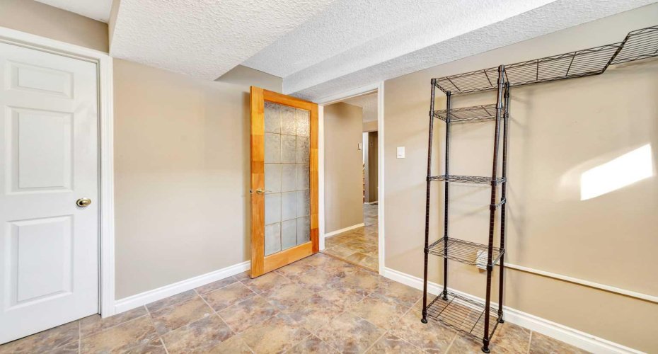 5615 24 Street, Lloydminster, Alberta T9V 2V1, 4 Bedrooms Bedrooms, ,3 BathroomsBathrooms,Residential,For Sale,24,A2292712