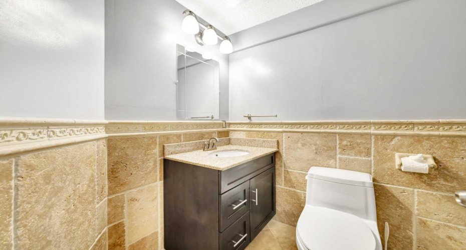 5615 24 Street, Lloydminster, Alberta T9V 2V1, 4 Bedrooms Bedrooms, ,3 BathroomsBathrooms,Residential,For Sale,24,A2292712