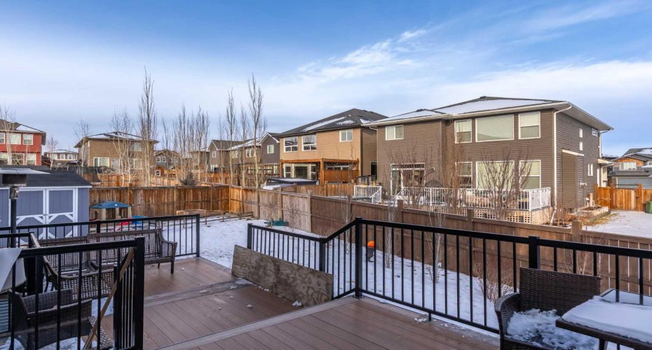 26 Mount Rae Terrace, Okotoks, Alberta T1S 0M6, 4 Bedrooms Bedrooms, ,3 BathroomsBathrooms,Residential,For Sale,Mount Rae,A2292754