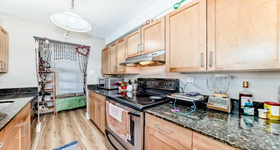 315 9A Street, Calgary, Alberta T2N 1T7, 2 Bedroom Bedrooms, 0 ,1 BathroomBathrooms,Residential,For Sale,9A,0,A2287030