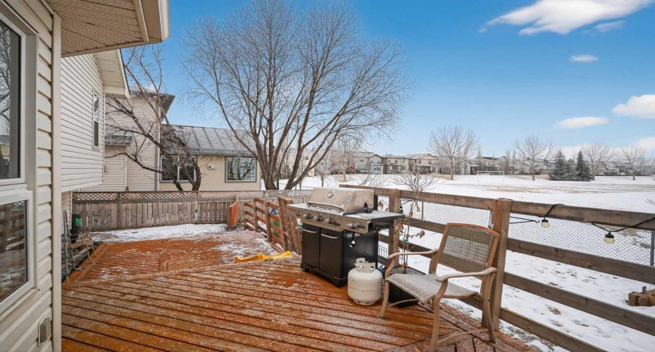 38 Canoe Circle, Airdrie, Alberta T4B2L6, 4 Bedrooms Bedrooms, ,3 BathroomsBathrooms,Residential,For Sale,Canoe,A2288202