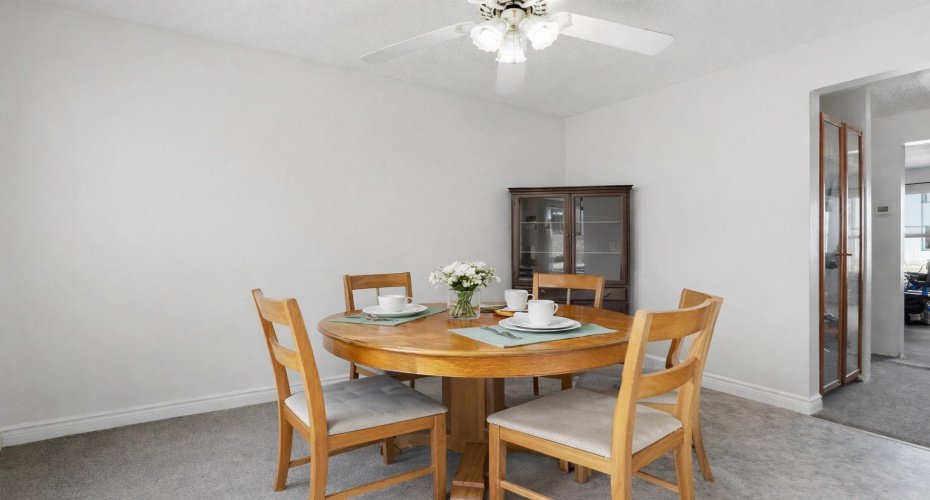 100 Pennsylvania Road, Calgary, Alberta T2A 4Y8, 3 Bedrooms Bedrooms, ,2 BathroomsBathrooms,Residential,For Sale,Pennsylvania,A2288402