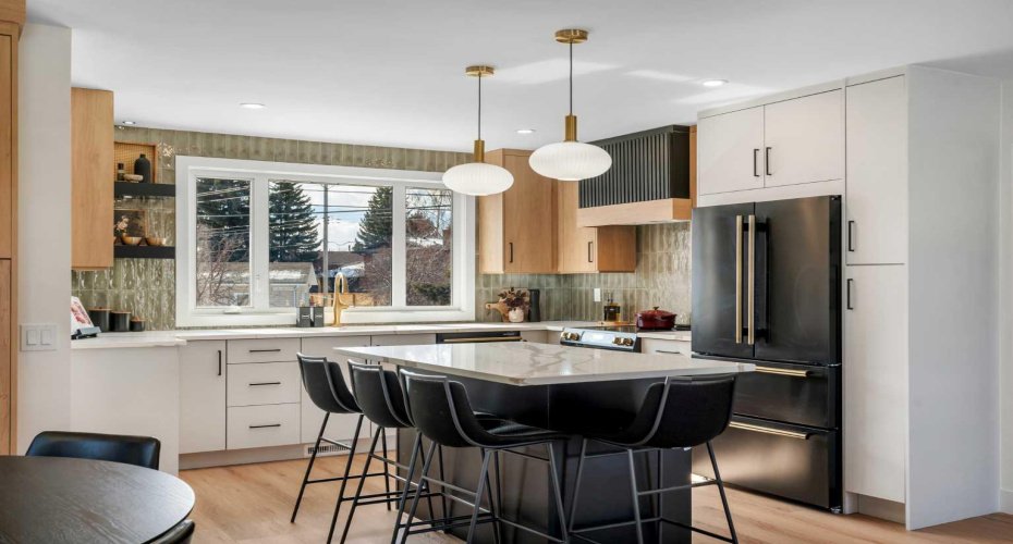 959 Parkwood Way, Calgary, Alberta T2J3V4, 4 Bedrooms Bedrooms, ,3 BathroomsBathrooms,Residential,For Sale,Parkwood,A2292806