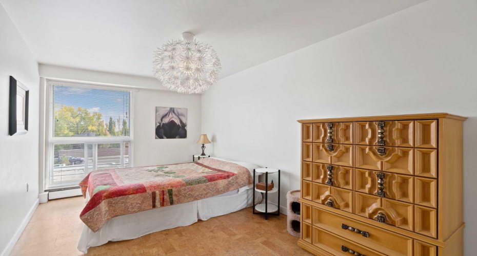 2602 14A Street, Calgary, Alberta T2T3X7, 2 Bedrooms Bedrooms, ,1 BathroomBathrooms,Residential,For Sale,14A,A2292814