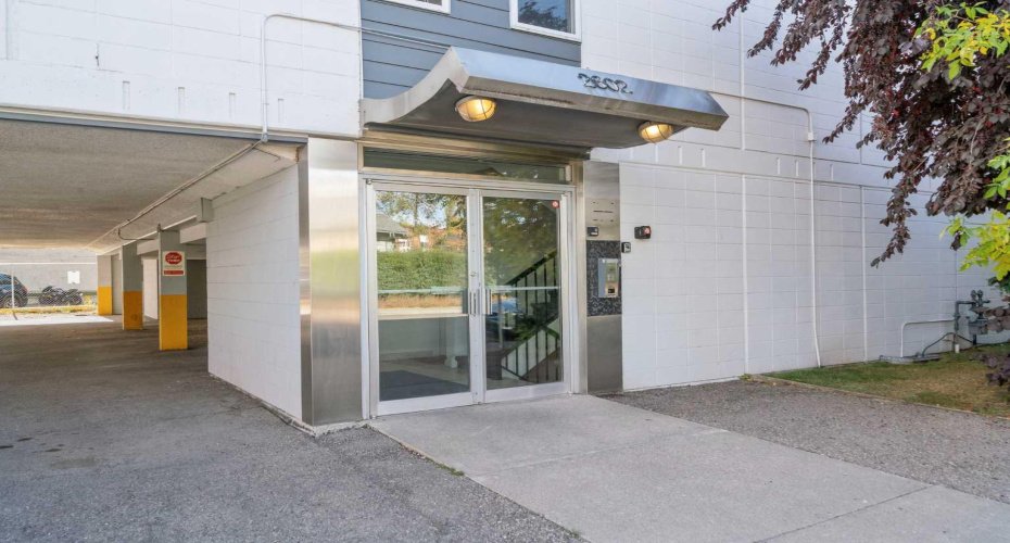 2602 14A Street, Calgary, Alberta T2T3X7, 2 Bedrooms Bedrooms, ,1 BathroomBathrooms,Residential,For Sale,14A,A2292814