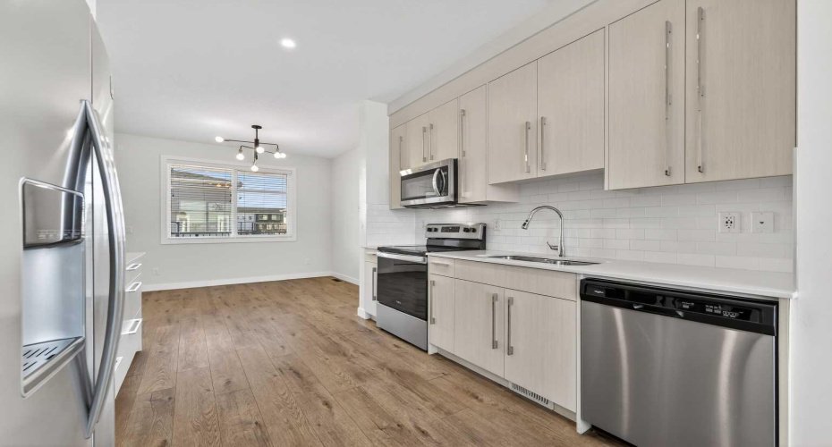 6313 128 Avenue, Calgary, Alberta T3N 2G1, 2 Bedrooms Bedrooms, ,3 BathroomsBathrooms,Residential,For Sale,128,A2288868