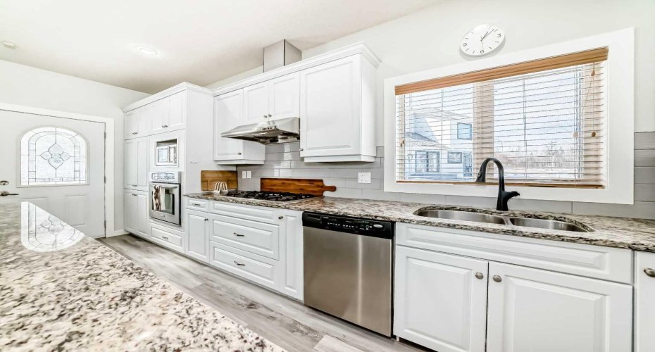 5223 56th Street, Innisfail, Alberta T4G 1R6, 4 Bedrooms Bedrooms, ,4 BathroomsBathrooms,Residential,For Sale,56th Street,A2292818