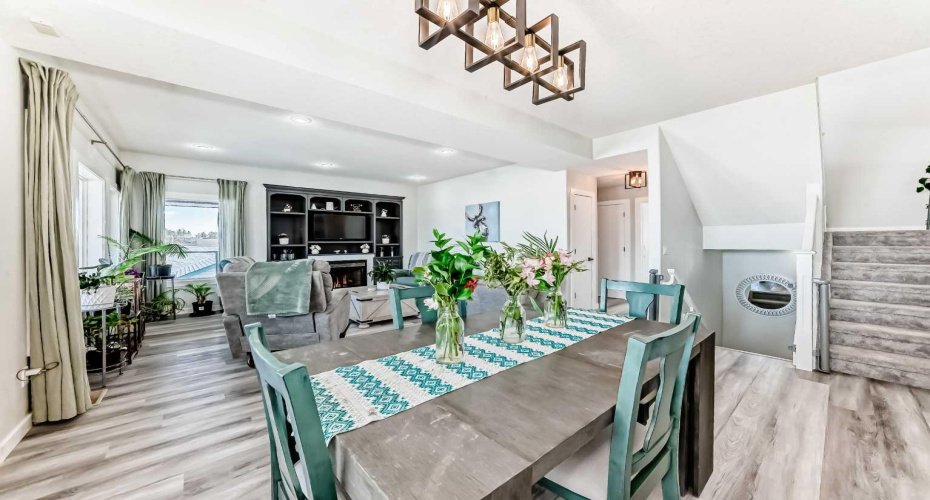 5223 56th Street, Innisfail, Alberta T4G 1R6, 4 Bedrooms Bedrooms, ,4 BathroomsBathrooms,Residential,For Sale,56th Street,A2292818