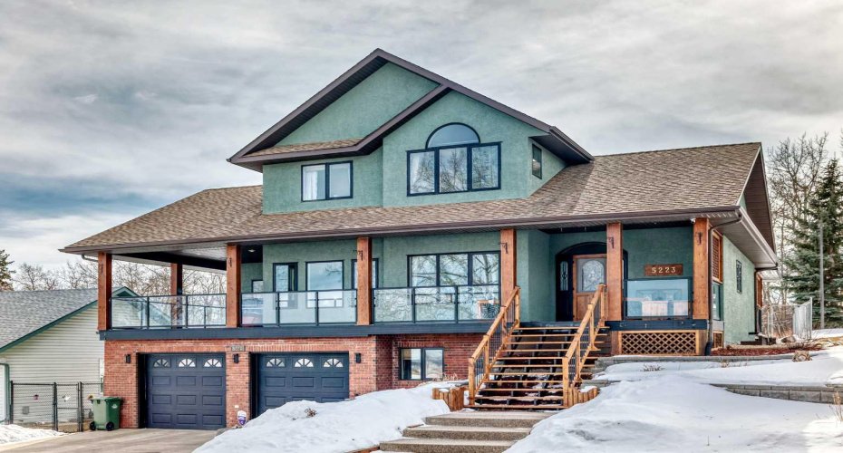 5223 56th Street, Innisfail, Alberta T4G 1R6, 4 Bedrooms Bedrooms, ,4 BathroomsBathrooms,Residential,For Sale,56th Street,A2292818