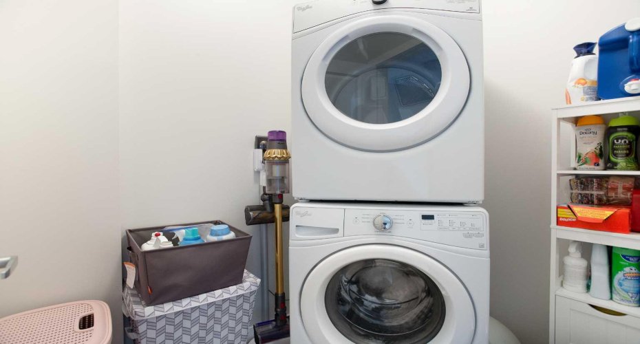 250 Fireside View, Cochrane, Alberta T4C2M2, 2 Bedrooms Bedrooms, ,2 BathroomsBathrooms,Residential,For Sale,Fireside,A2292824