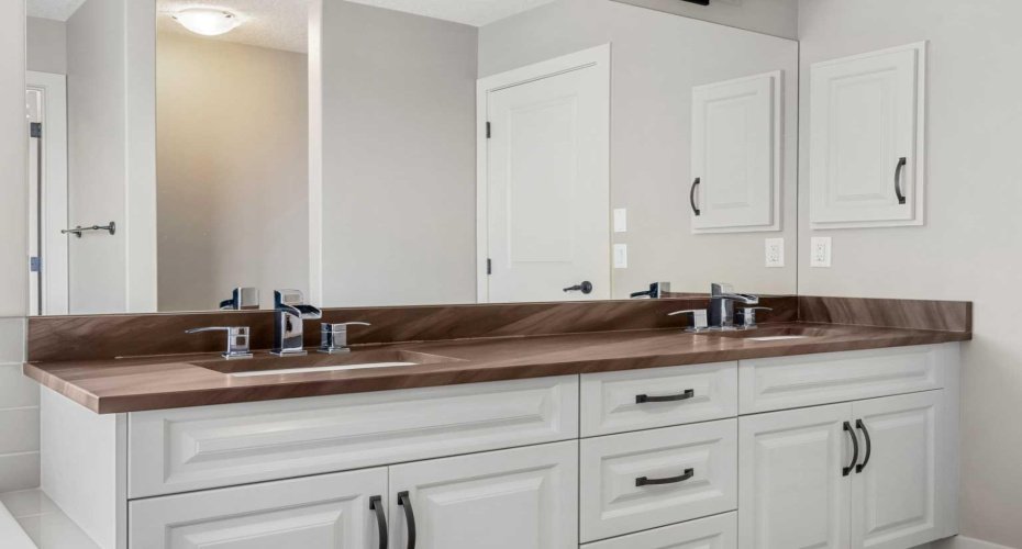 175 Kincora Crescent, Calgary, Alberta T3R0N4, 3 Bedrooms Bedrooms, ,4 BathroomsBathrooms,Residential,For Sale,Kincora,A2292829