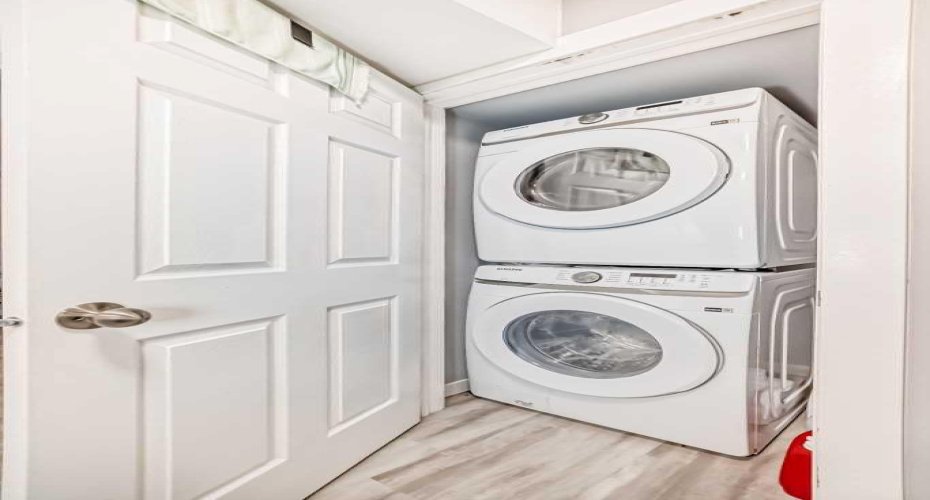 1337 Chinook Gate Green, Airdrie, Alberta T4B5J1, 7 Bedrooms Bedrooms, ,4 BathroomsBathrooms,Residential,For Sale,Chinook Gate,A2292831