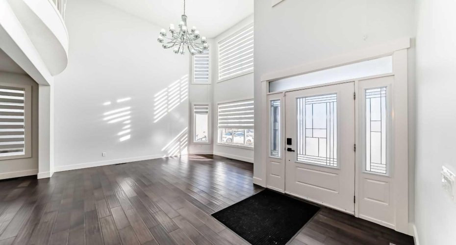 108 KINNIBURGH Circle, Chestermere, Alberta T1X 0P8, 4 Bedrooms Bedrooms, ,3 BathroomsBathrooms,Residential,For Sale,KINNIBURGH,A2292849