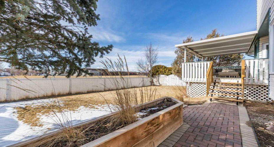 56 Stanfield Way, Medicine Hat, Alberta T1B4J4, 5 Bedrooms Bedrooms, ,4 BathroomsBathrooms,Residential,For Sale,Stanfield,A2289450