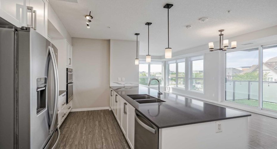 2231 Mahogany Boulevard, Calgary, Alberta T3M 3E1, 2 Bedrooms Bedrooms, ,2 BathroomsBathrooms,Residential,For Sale,Mahogany,A2292855