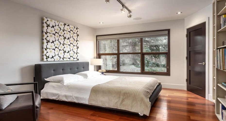 955 Rideau Road, Calgary, Alberta T2S3A7, 4 Bedrooms Bedrooms, ,4 BathroomsBathrooms,Residential,For Sale,Rideau,A2289914