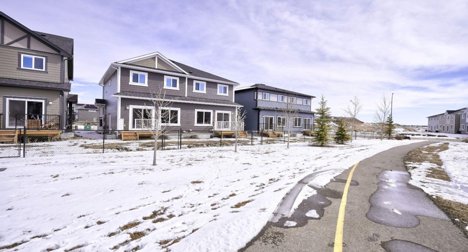 264 Legacy Glen Parade, Calgary, Alberta T2X 5Z6, 3 Bedrooms Bedrooms, ,3 BathroomsBathrooms,Residential,For Sale,Legacy Glen,A2290196