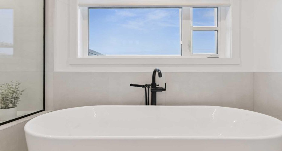 80 Grayling Road, Rural Rocky View County, Alberta T3Z 0H4, 4 Bedrooms Bedrooms, ,4 BathroomsBathrooms,Residential,For Sale,Grayling,A2290202